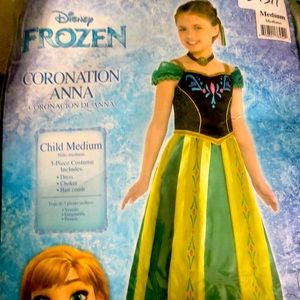 BRAND NEW: Disney Anna costume : Size: Child Medium 8-10
